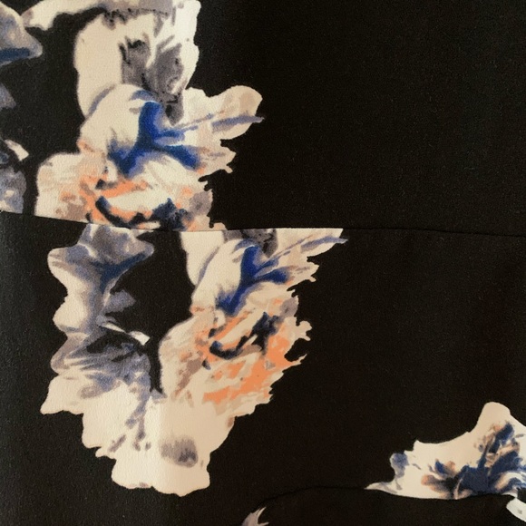 Vince Camuto floral duet dress - Picture 4 of 5